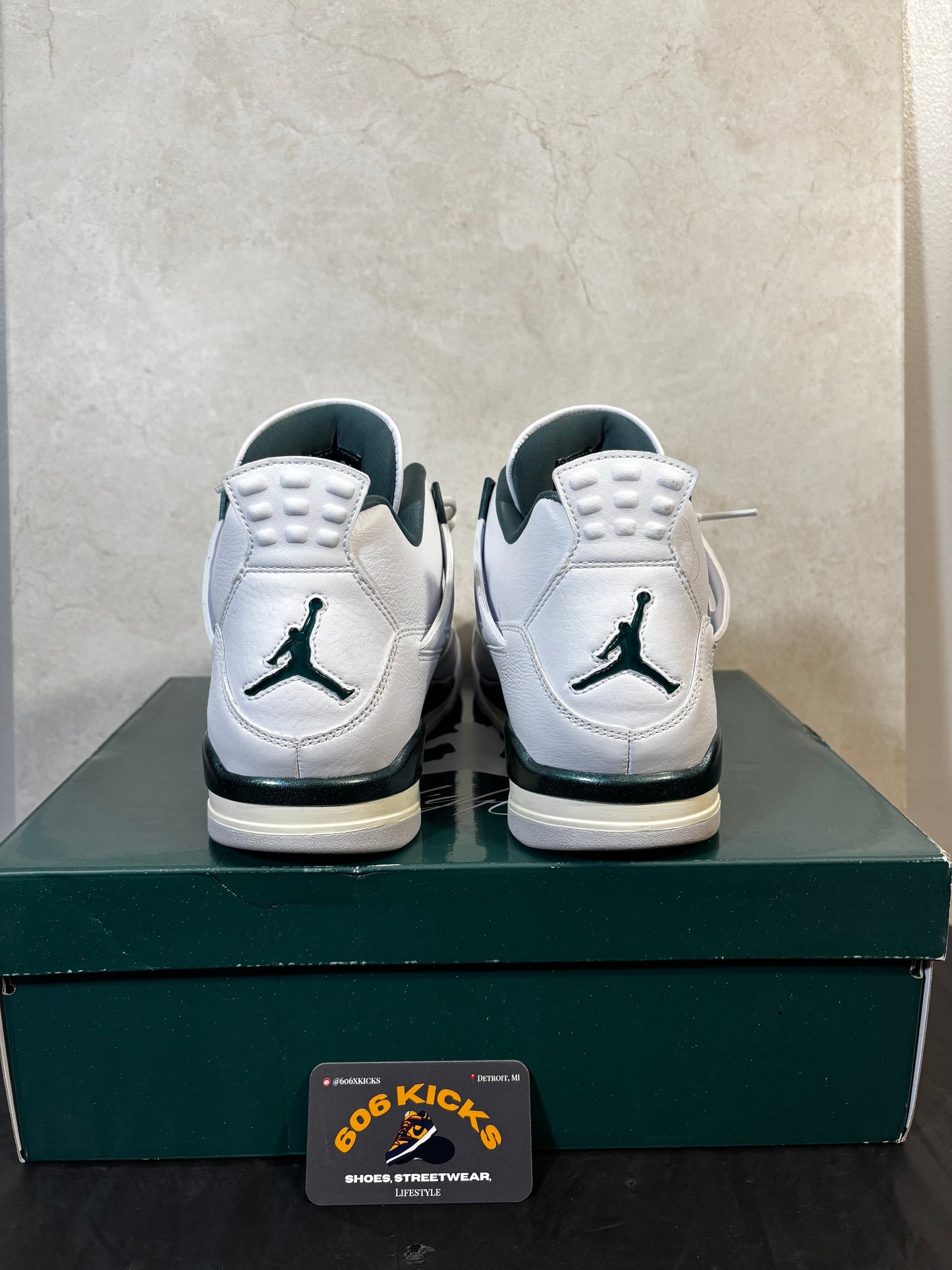 *Pre-Owned Jordan 4 ''Oxidized Green'