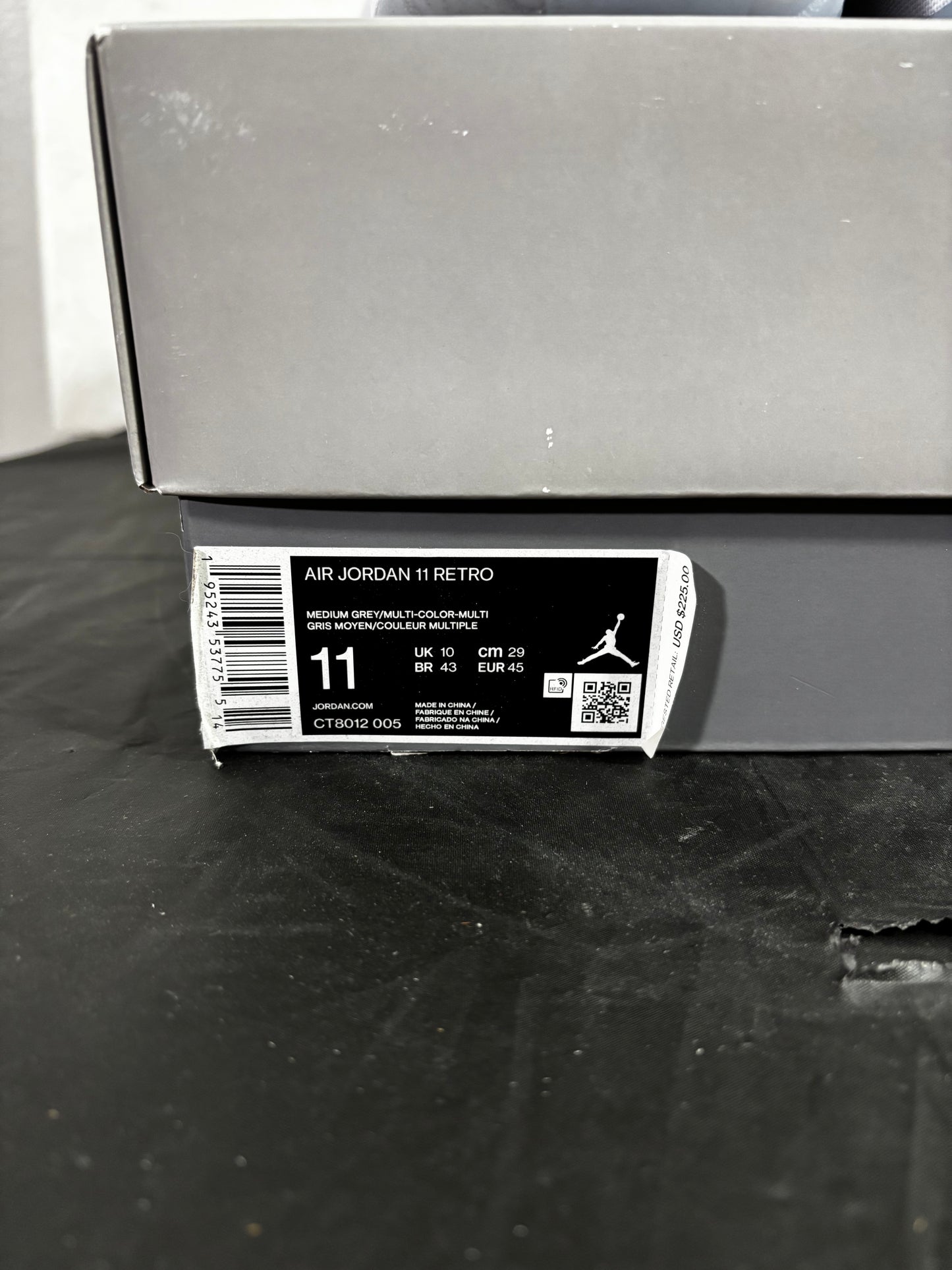 *Pre-Owned Jordan 11 'Cool Grey'