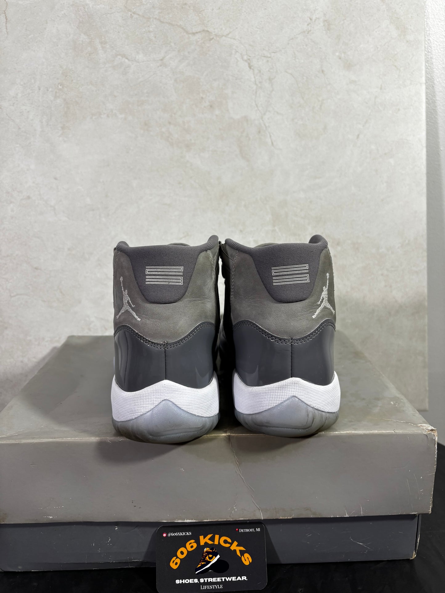 *Pre-Owned Jordan 11 'Cool Grey'