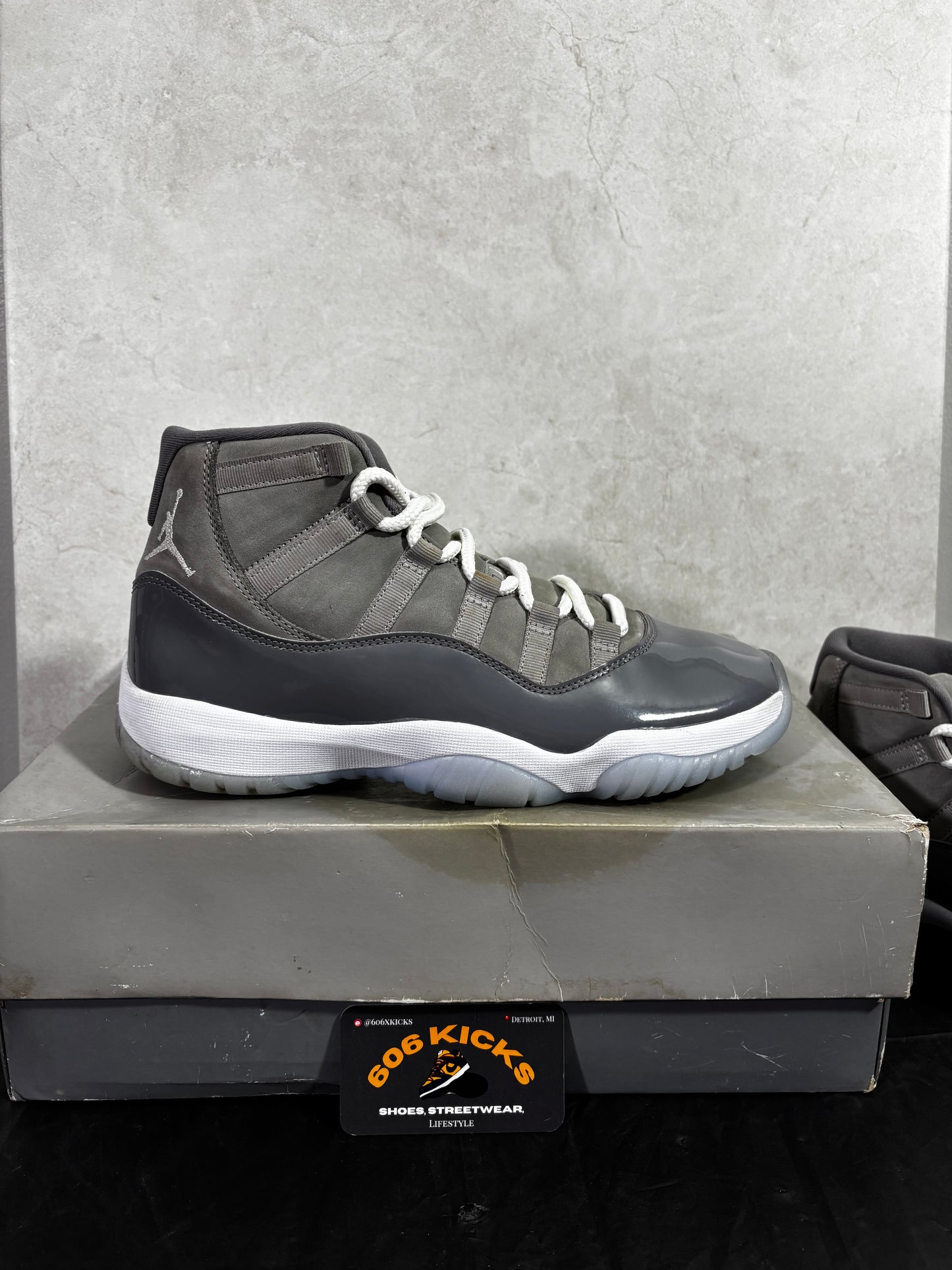 *Pre-Owned Jordan 11 'Cool Grey'