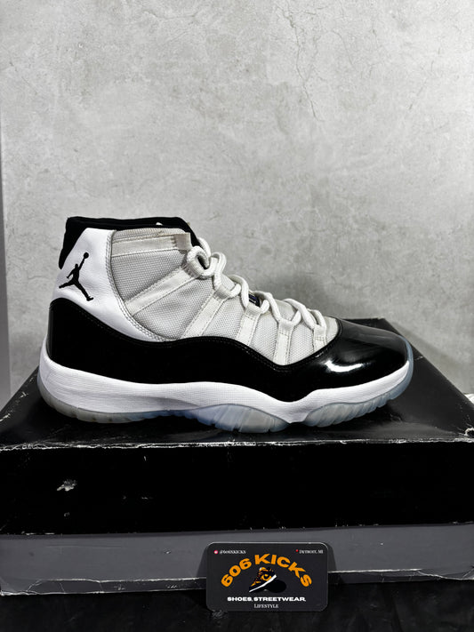 *Pre-Owned Air Jordan 11 Retro High 'Concord