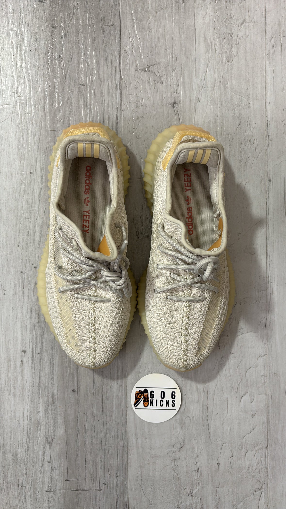 *Pre-owned Yeezy 350 'Light'