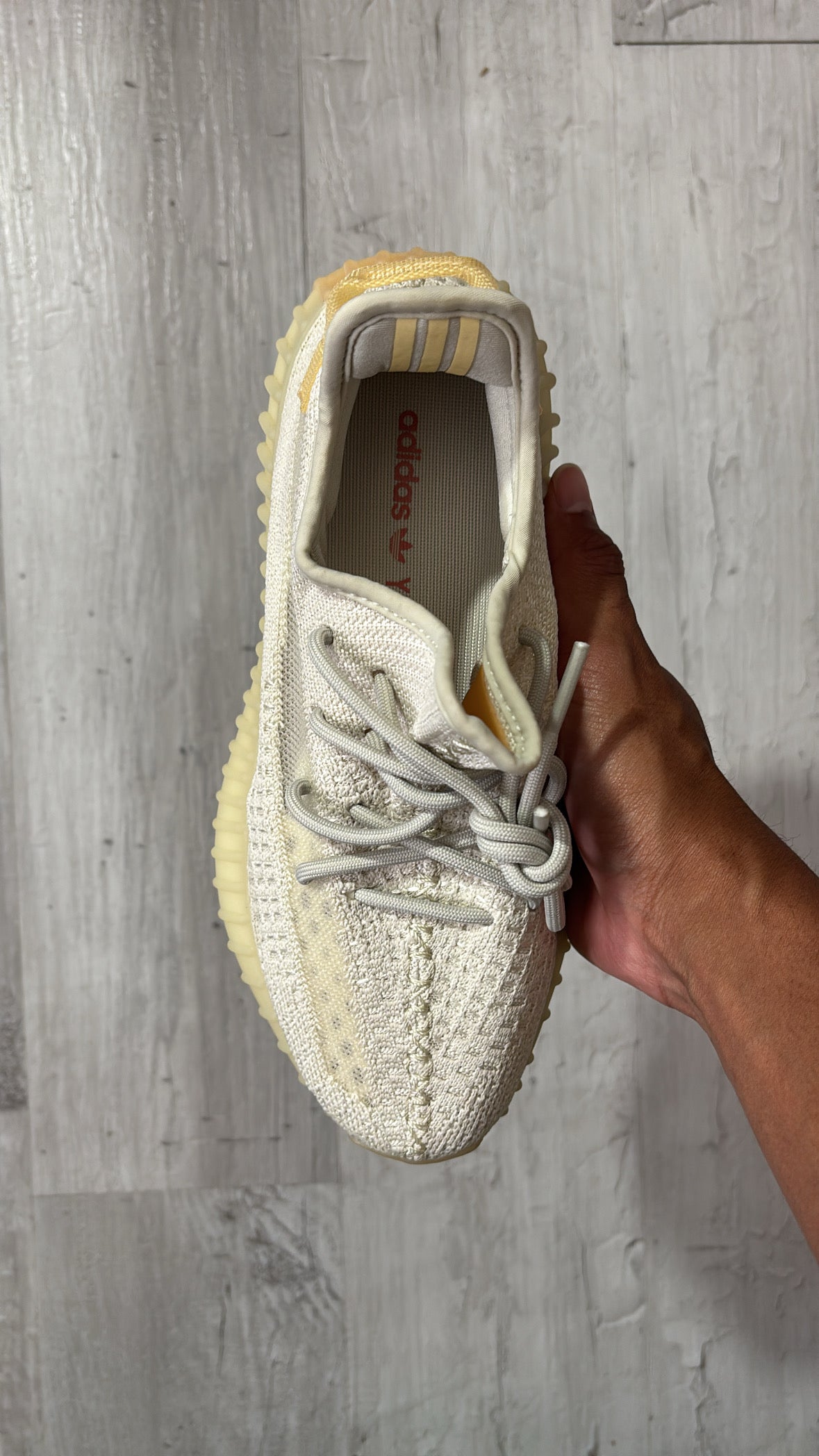 *Pre-owned Yeezy 350 'Light'