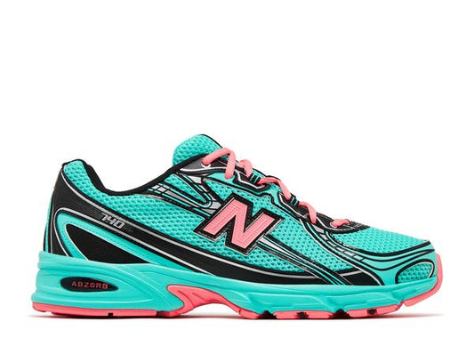 New Balance 740 'Blue/Pink'