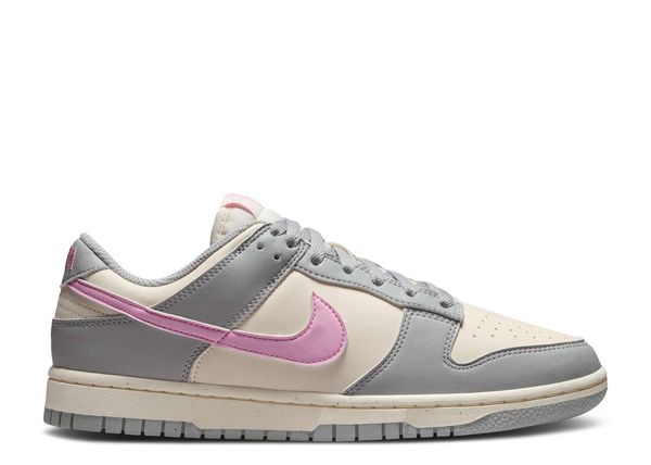 WMNS Dunk Low 'Smoke Grey Pink'