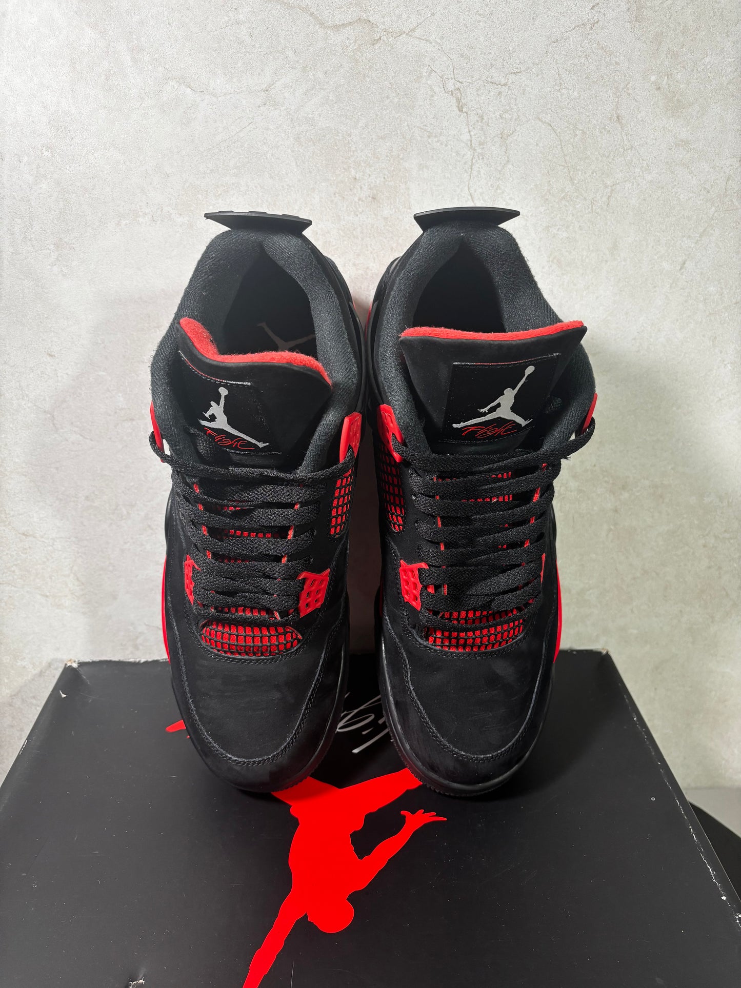 *Pre-Owned Jordan 4 'Red Thunder'