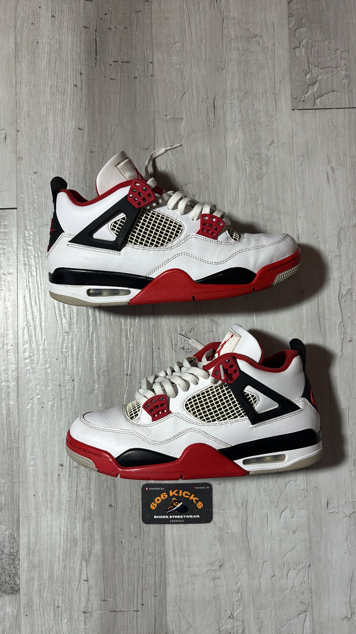 Air Jordan 4 Retro 'Fire Red'