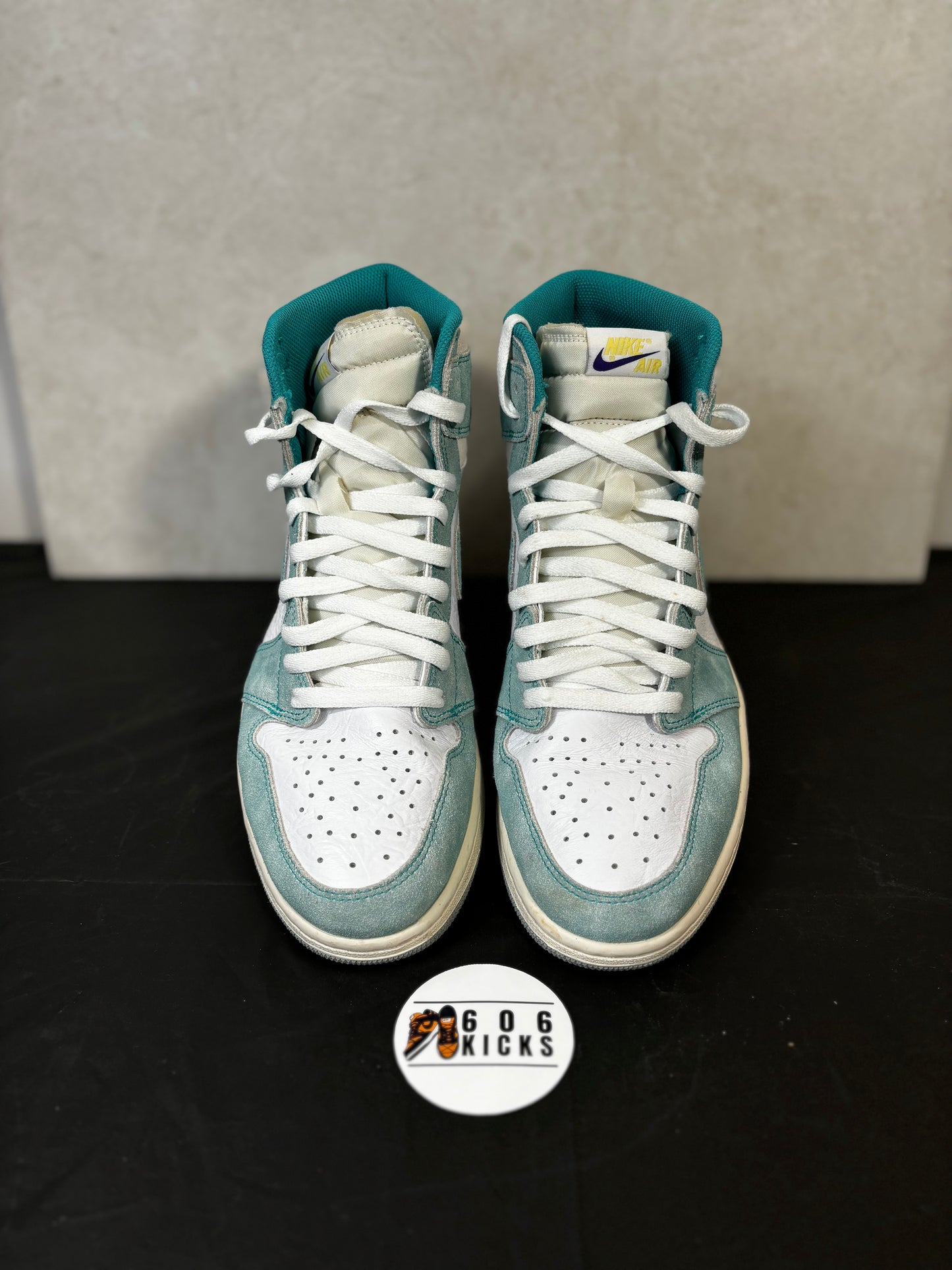 *Pre-Owned Jordan 1 'Turbo Green'