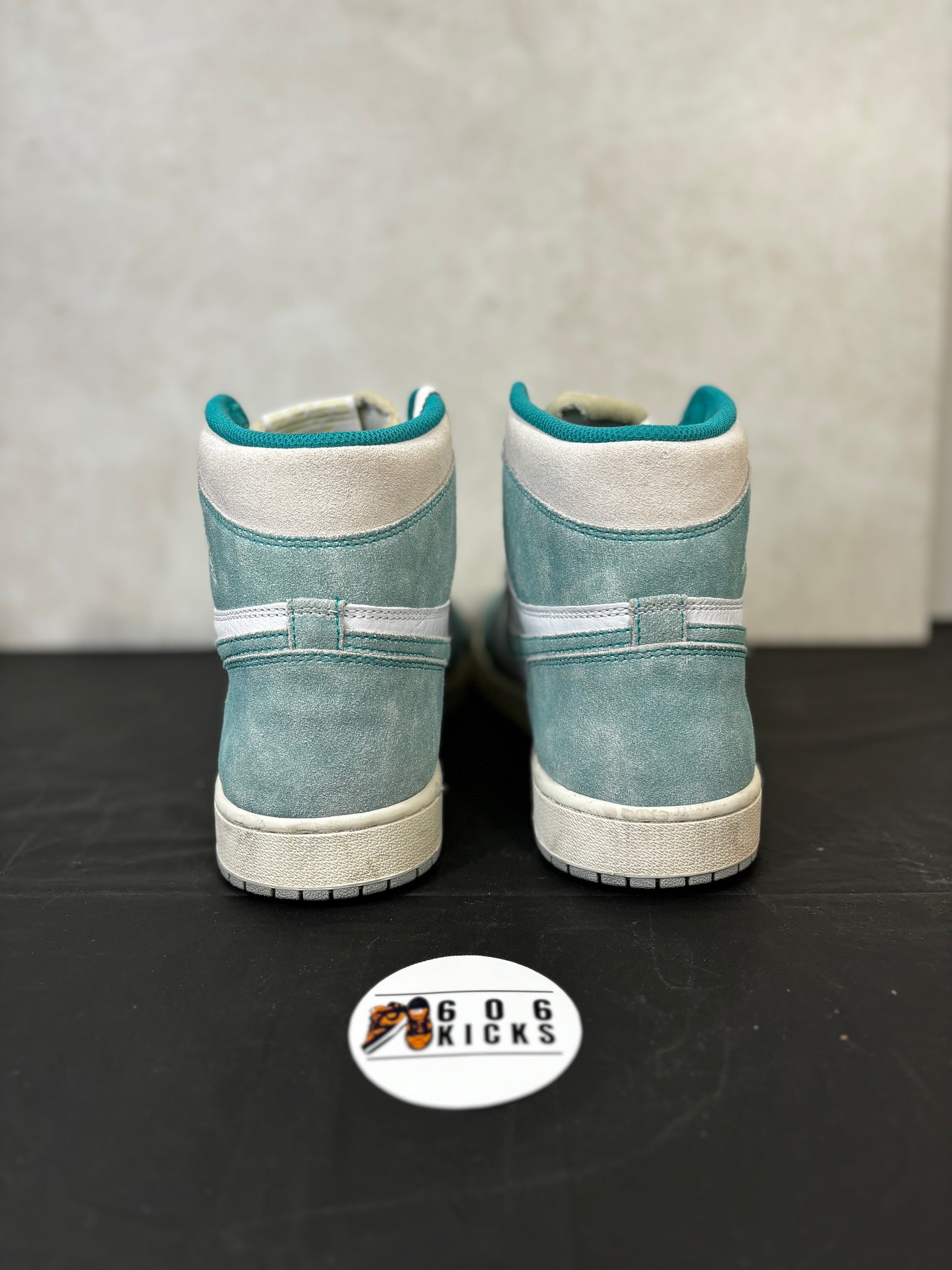 *Pre-Owned Jordan 1 'Turbo Green'